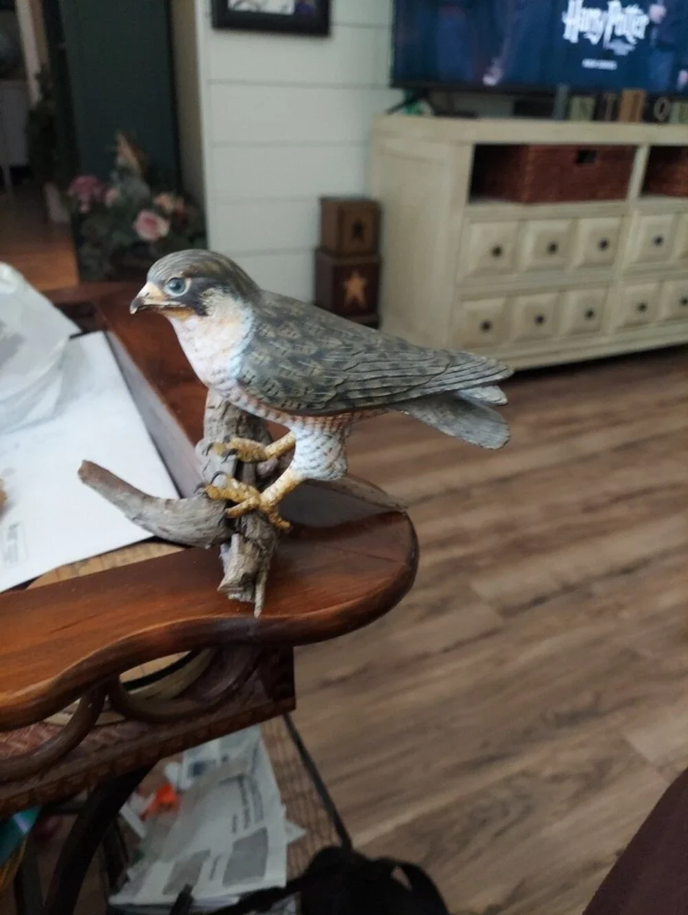 Peregrine Falcon Hand Carved And Painted Glass Eyes Setting On Drift Wood 4.5x6